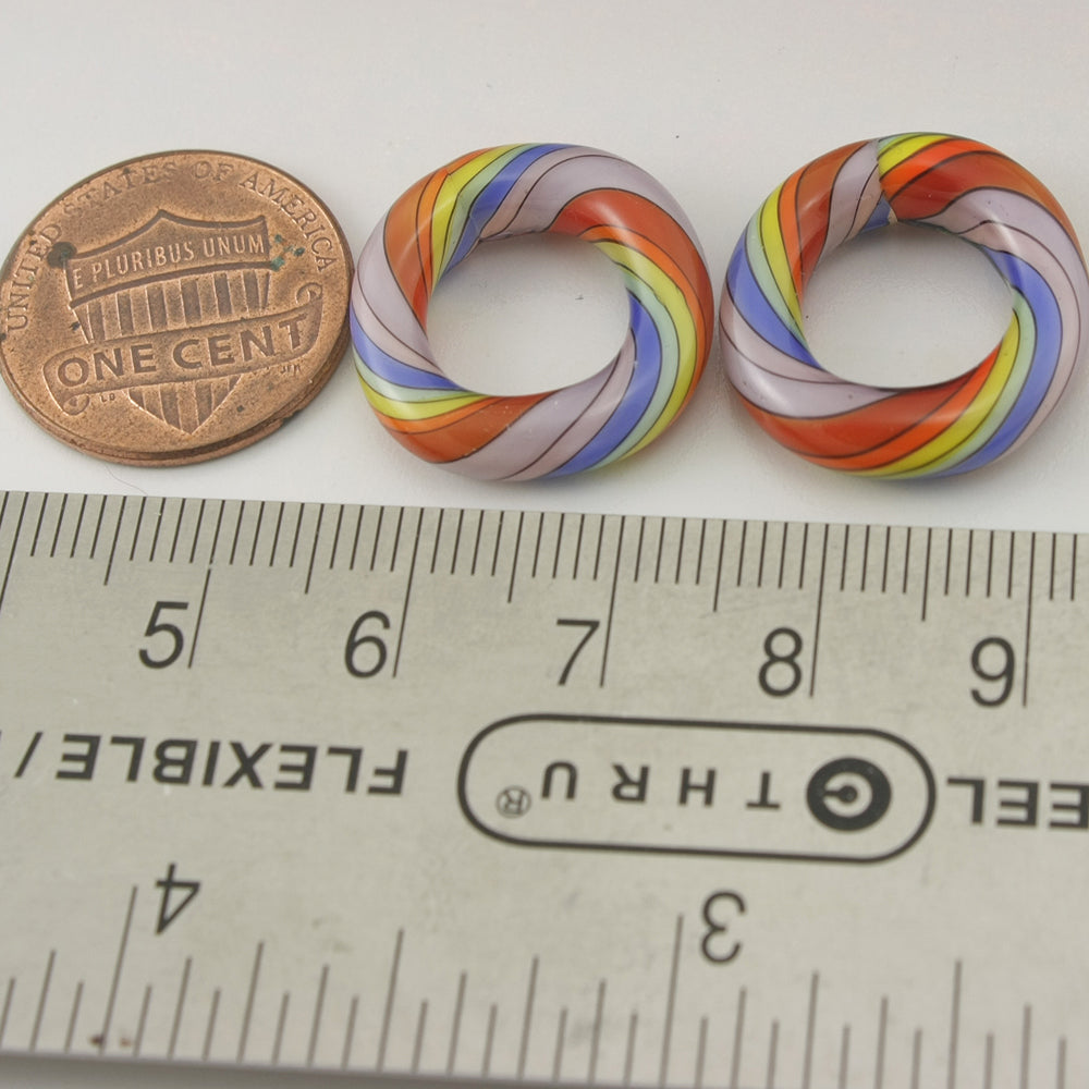 Rainbow Twist Circle Pair