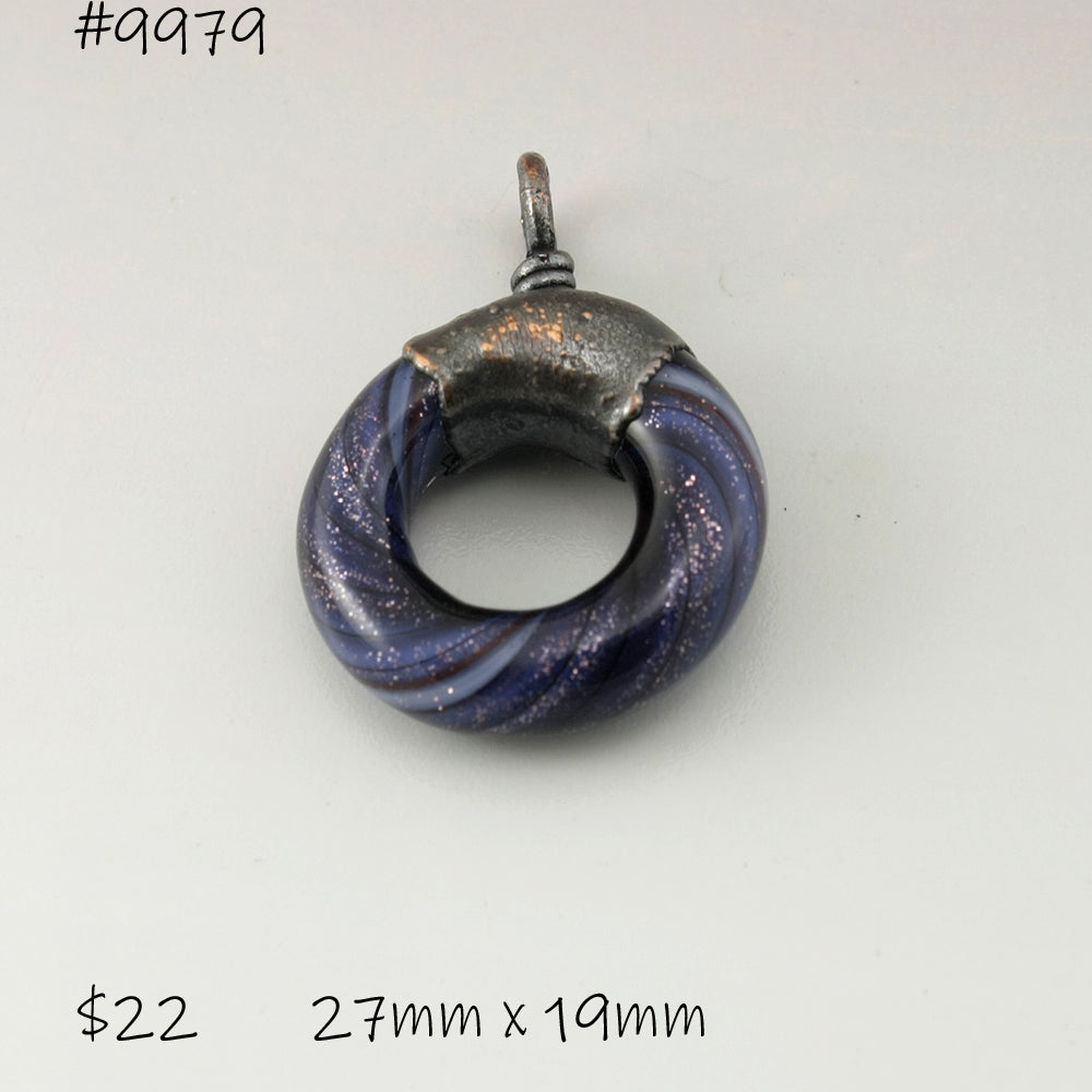 Blue Aventurine with Black stripes Twist Circle with Copper Electroforming