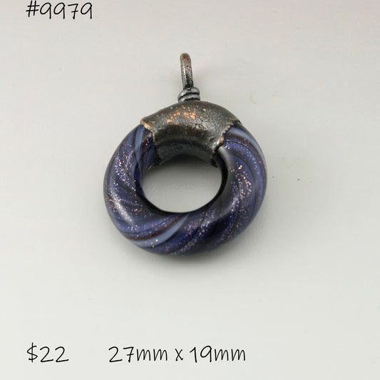 Blue Aventurine with Black stripes Twist Circle with Copper Electroforming